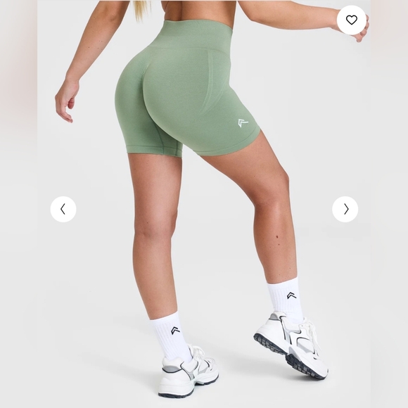 Oner active NWT sage green short - Picture 3 of 9